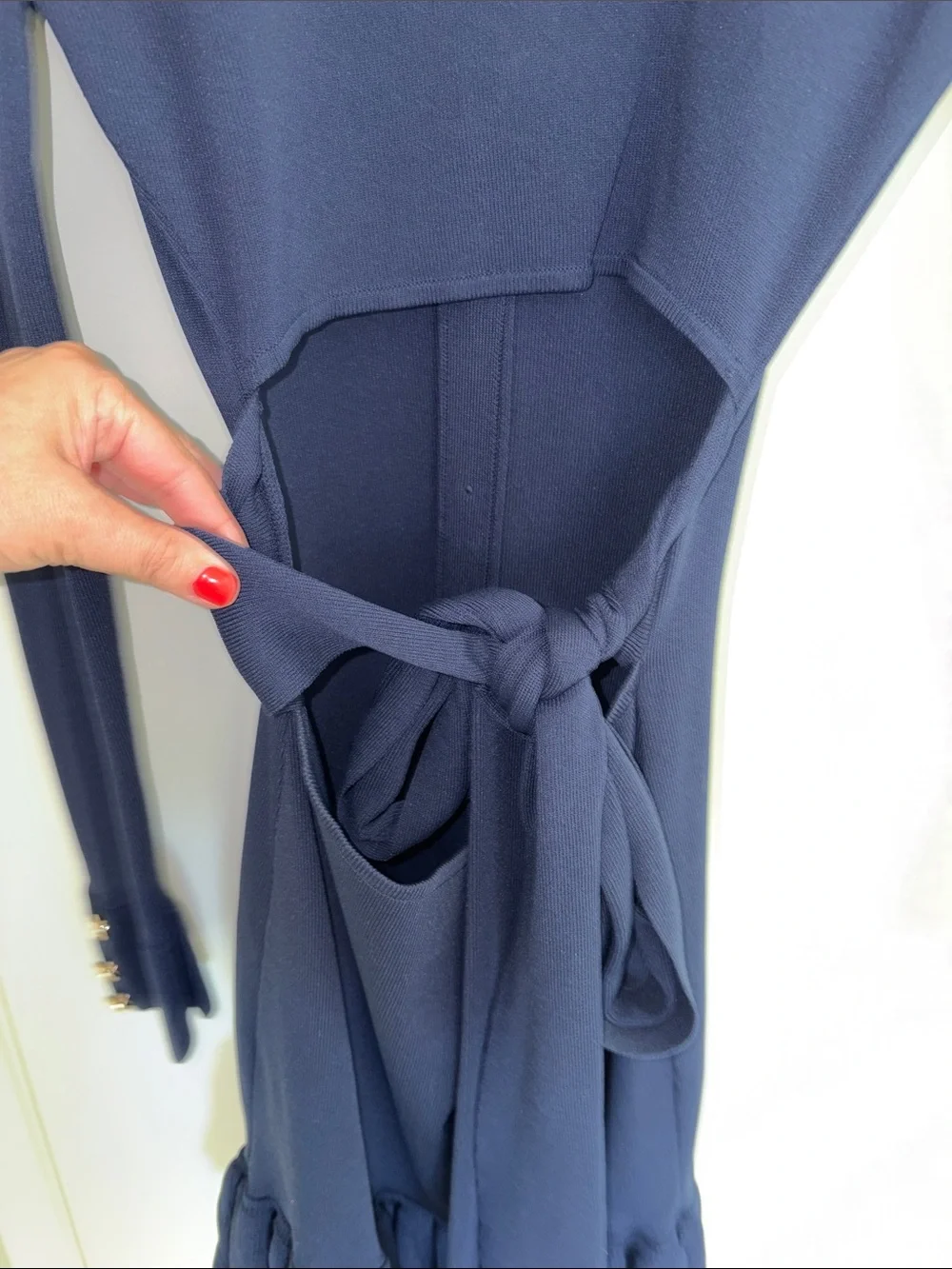 MESHKI PEREESA Navy Long-Sleeve Button Dress M NWOT - Picture 7 of 9